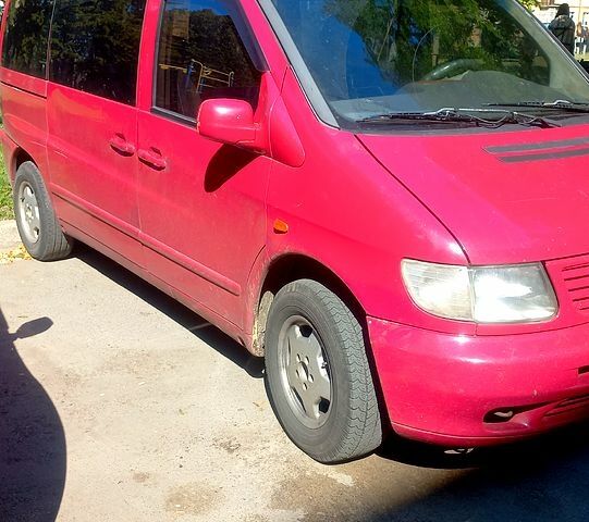 Червоний Мерседес Віто, об'ємом двигуна 2.2 л та пробігом 264 тис. км за 3300 $, фото 2 на Automoto.ua