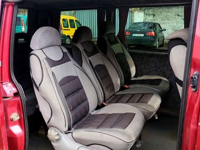 Мерседес Вито 2000 в Харькове на Automoto.ua Красный Мерседес Вито, объемом двигателя 2.1 л и пробегом 365 тыс. км за 3550 $, фото 6 на Automoto.ua