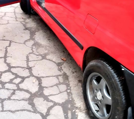 Красный Мерседес Вито, объемом двигателя 2.2 л и пробегом 267 тыс. км за 5300 $, фото 5 на Automoto.ua