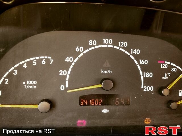 Червоний Мерседес Віто, об'ємом двигуна 2.1 л та пробігом 340 тис. км за 5500 $, фото 6 на Automoto.ua