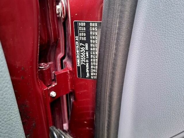 Мерседес Вито 2007 в Яготине на Automoto.ua Красный Мерседес Вито, объемом двигателя 2.1 л и пробегом 264 тыс. км за 6000 $, фото 8 на Automoto.ua