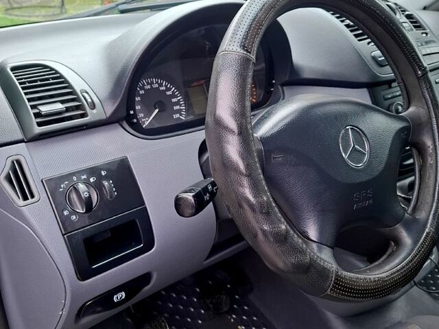 Мерседес Вито 2007 в Яготине на Automoto.ua Красный Мерседес Вито, объемом двигателя 2.1 л и пробегом 264 тыс. км за 6000 $, фото 4 на Automoto.ua