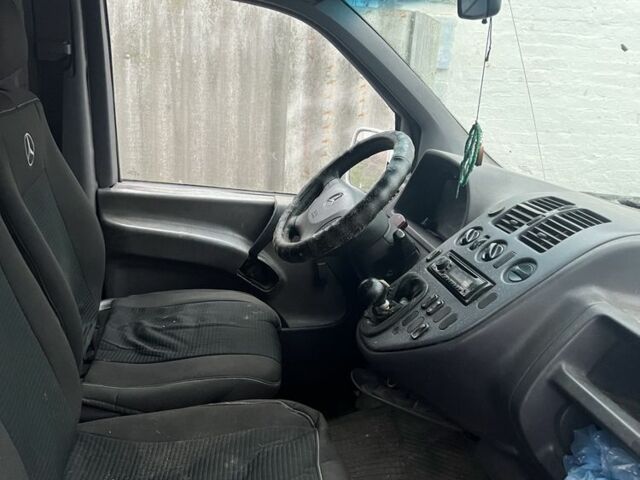 Мерседес Вито, объемом двигателя 0 л и пробегом 0 тыс. км за 2500 $, фото 3 на Automoto.ua