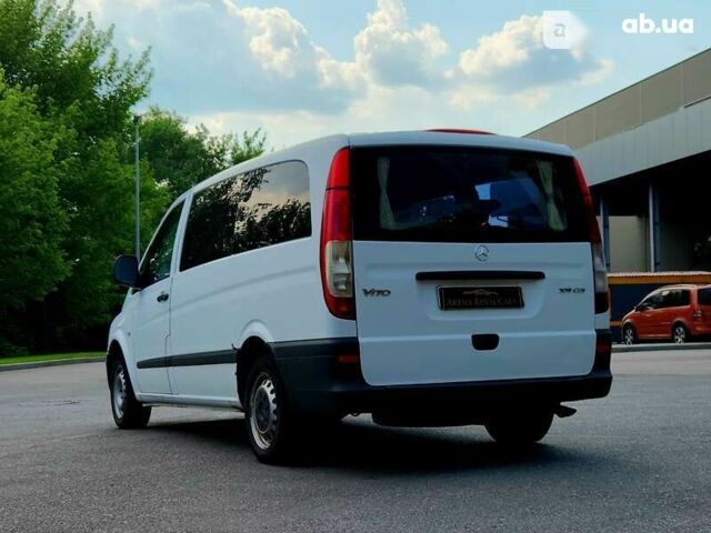 Мерседес Вито, объемом двигателя 2.2 л и пробегом 400 тыс. км за 7300 $, фото 8 на Automoto.ua