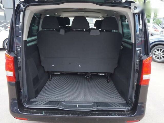 Мерседес Вито, объемом двигателя 2.1 л и пробегом 313 тыс. км за 23900 $, фото 21 на Automoto.ua