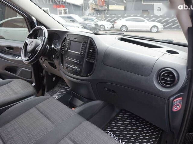 Мерседес Вито, объемом двигателя 2.1 л и пробегом 313 тыс. км за 23900 $, фото 20 на Automoto.ua