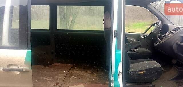 Мерседес Віто, об'ємом двигуна 2.3 л та пробігом 750 тис. км за 2300 $, фото 1 на Automoto.ua