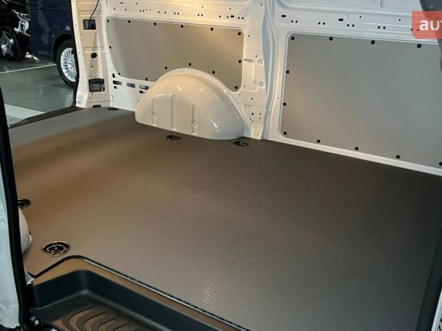 Мерседес Вито, объемом двигателя 1.6 л и пробегом 0 тыс. км за 41622 $, фото 14 на Automoto.ua