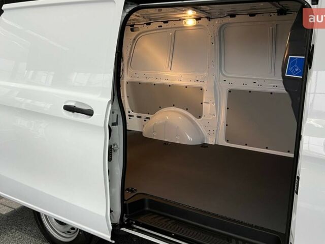 Мерседес Вито, объемом двигателя 1.6 л и пробегом 0 тыс. км за 41622 $, фото 13 на Automoto.ua