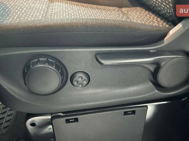 Мерседес Вито, объемом двигателя 1.6 л и пробегом 0 тыс. км за 41622 $, фото 19 на Automoto.ua