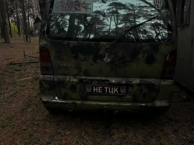 Мерседес Вито 2002 в Харькове на Automoto.ua Мерседес Вито, объемом двигателя 2.2 л и пробегом 400 тыс. км за 2638 $, фото 3 на Automoto.ua