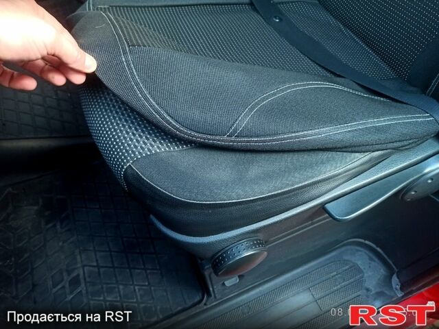 Мерседес Вито, объемом двигателя 22 л и пробегом 263 тыс. км за 11000 $, фото 8 на Automoto.ua