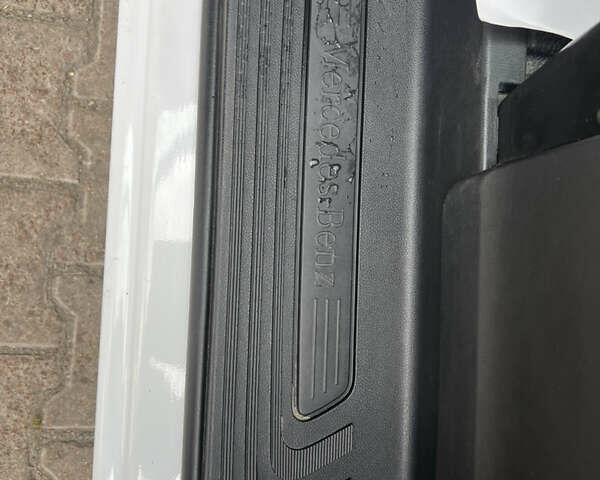 Мерседес Вито, объемом двигателя 0 л и пробегом 96 тыс. км за 22500 $, фото 14 на Automoto.ua