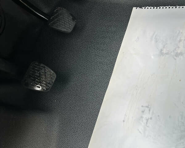 Мерседес Вито, объемом двигателя 0 л и пробегом 96 тыс. км за 22500 $, фото 15 на Automoto.ua