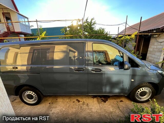 Мерседес Вито, объемом двигателя 1.8 л и пробегом 53 тыс. км за 19800 $, фото 5 на Automoto.ua