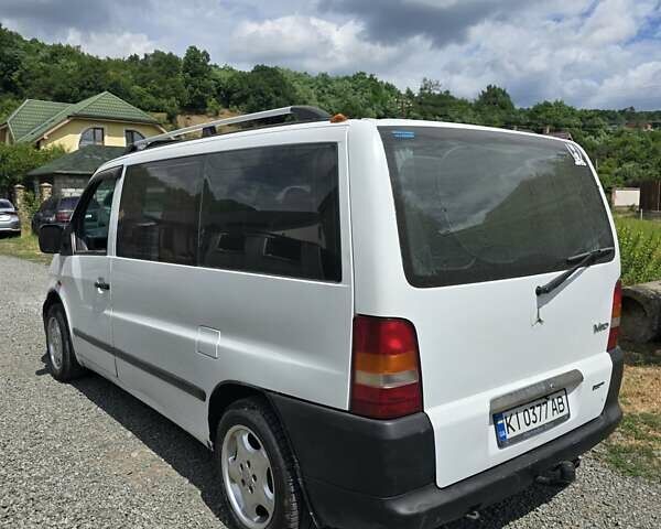 Мерседес Вито, объемом двигателя 2.3 л и пробегом 370 тыс. км за 4300 $, фото 2 на Automoto.ua