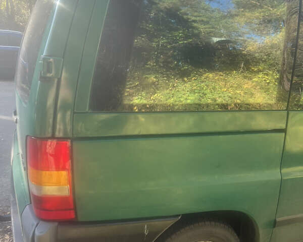 Мерседес Віто, об'ємом двигуна 2.15 л та пробігом 325 тис. км за 3500 $, фото 8 на Automoto.ua