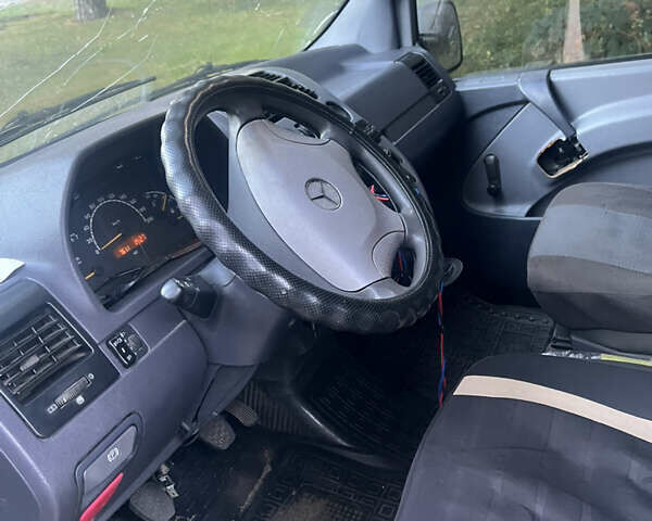 Мерседес Віто, об'ємом двигуна 2.15 л та пробігом 325 тис. км за 3500 $, фото 10 на Automoto.ua