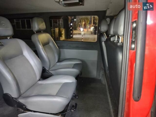 Мерседес Вито, объемом двигателя 2.2 л и пробегом 270 тыс. км за 7500 $, фото 3 на Automoto.ua
