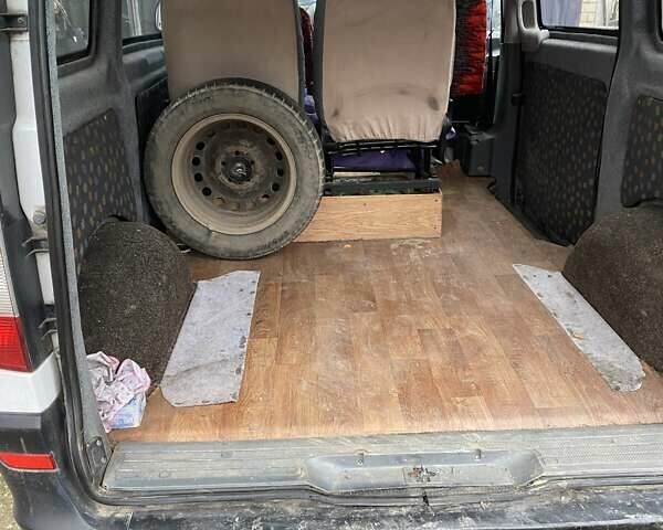 Мерседес Вито, объемом двигателя 0 л и пробегом 281 тыс. км за 6300 $, фото 6 на Automoto.ua
