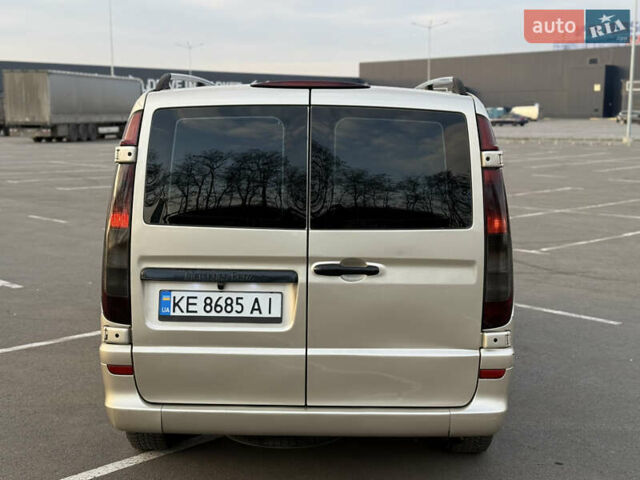Мерседес Вито, объемом двигателя 2.15 л и пробегом 446 тыс. км за 8700 $, фото 3 на Automoto.ua