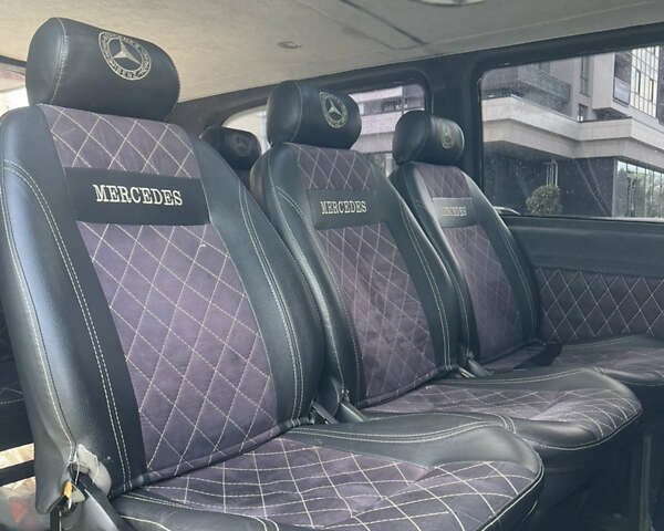 Мерседес Вито, объемом двигателя 2.1 л и пробегом 303 тыс. км за 7700 $, фото 2 на Automoto.ua