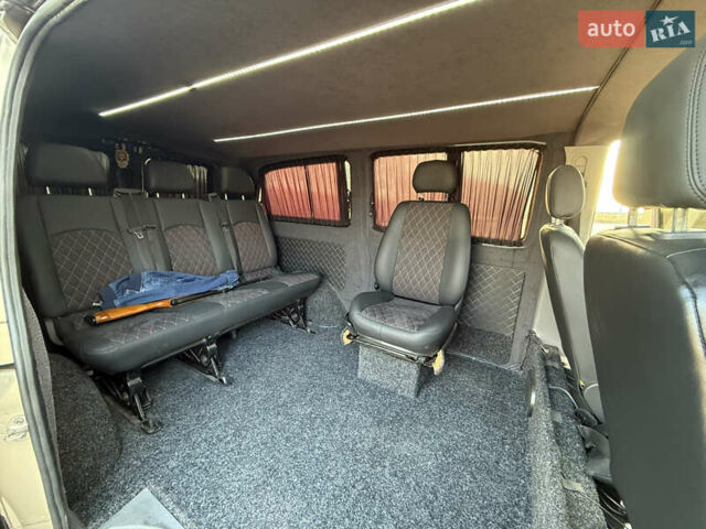 Мерседес Вито, объемом двигателя 2.15 л и пробегом 446 тыс. км за 8700 $, фото 24 на Automoto.ua