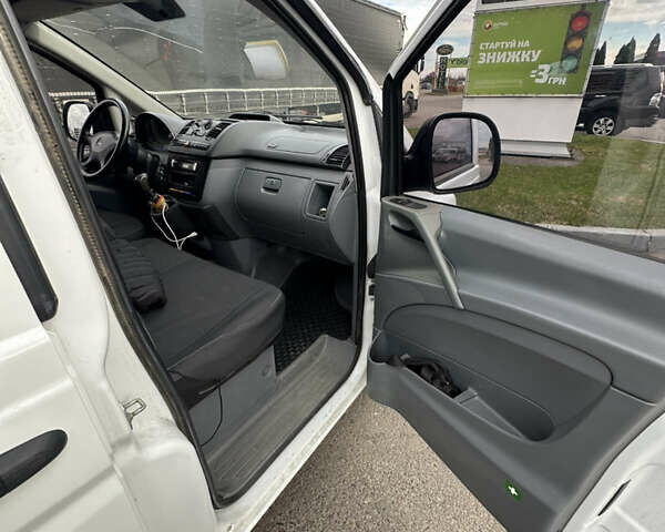 Мерседес Вито, объемом двигателя 2.15 л и пробегом 390 тыс. км за 6000 $, фото 23 на Automoto.ua