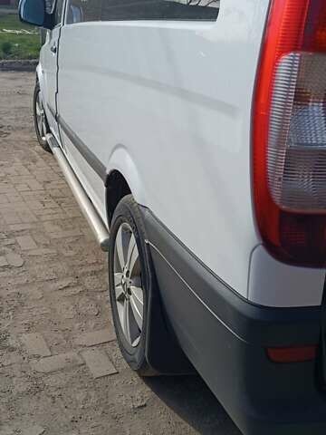 Мерседес Вито, объемом двигателя 2.2 л и пробегом 628 тыс. км за 10100 $, фото 8 на Automoto.ua