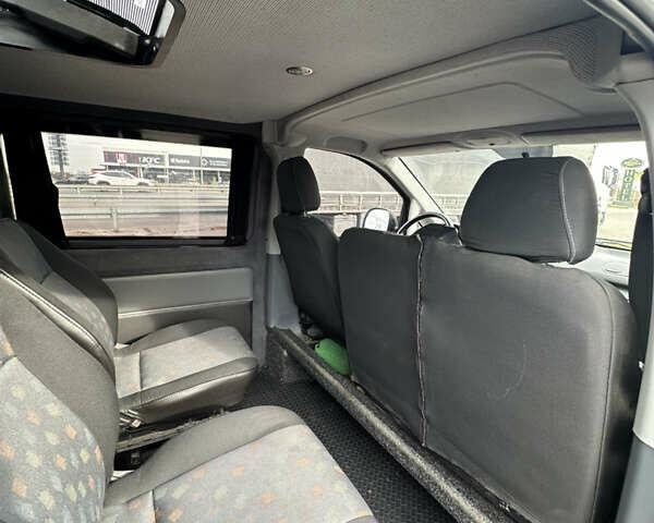 Мерседес Вито, объемом двигателя 2.15 л и пробегом 390 тыс. км за 6000 $, фото 22 на Automoto.ua