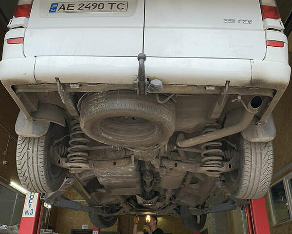 Мерседес Вито, объемом двигателя 2.2 л и пробегом 568 тыс. км за 9350 $, фото 62 на Automoto.ua
