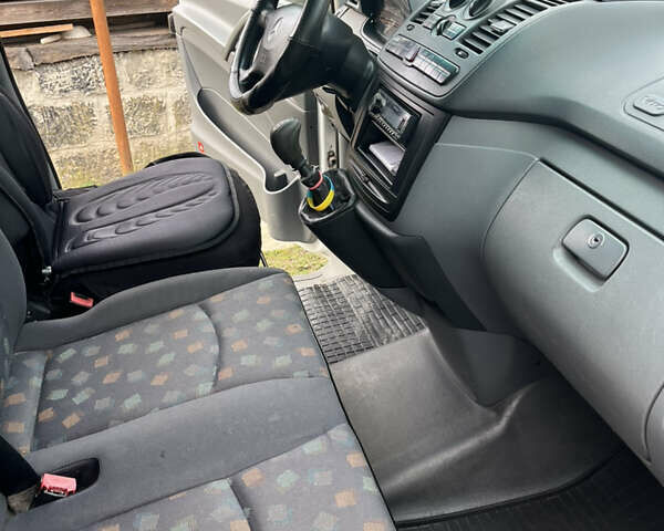 Мерседес Вито, объемом двигателя 2.2 л и пробегом 320 тыс. км за 7500 $, фото 11 на Automoto.ua