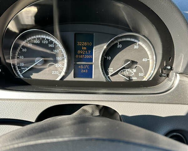 Мерседес Вито, объемом двигателя 3 л и пробегом 322 тыс. км за 11300 $, фото 4 на Automoto.ua