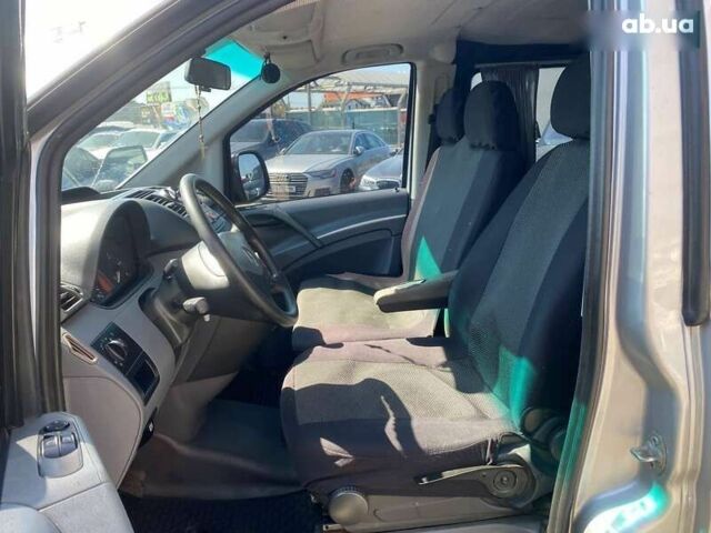 Мерседес Вито, объемом двигателя 2.2 л и пробегом 269 тыс. км за 12600 $, фото 16 на Automoto.ua