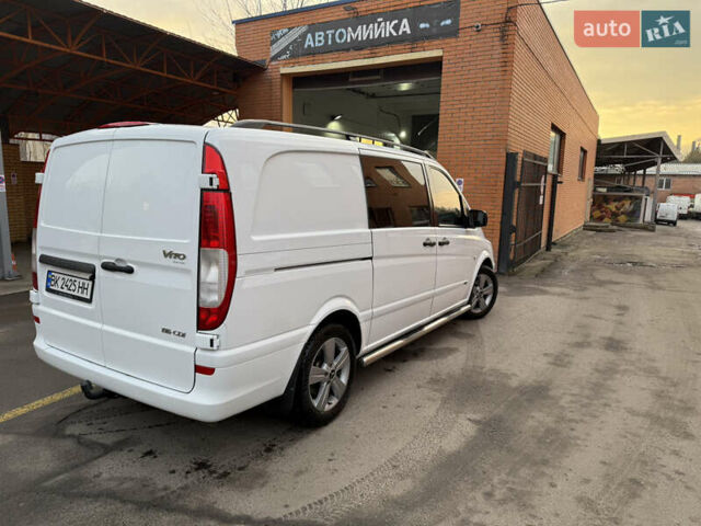 Мерседес Вито, объемом двигателя 2.14 л и пробегом 330 тыс. км за 11800 $, фото 5 на Automoto.ua