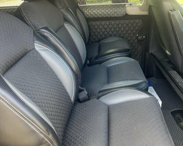 Мерседес Вито, объемом двигателя 2.14 л и пробегом 320 тыс. км за 13500 $, фото 3 на Automoto.ua