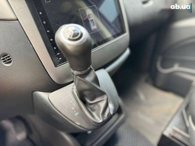 Мерседес Віто, об'ємом двигуна 3 л та пробігом 390 тис. км за 15800 $, фото 20 на Automoto.ua