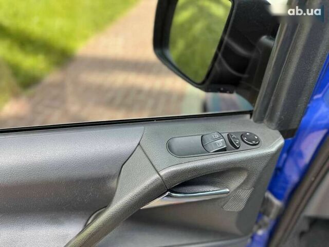 Мерседес Віто, об'ємом двигуна 3 л та пробігом 390 тис. км за 15800 $, фото 22 на Automoto.ua