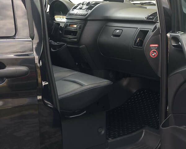 Мерседес Вито, объемом двигателя 2.2 л и пробегом 268 тыс. км за 15999 $, фото 15 на Automoto.ua