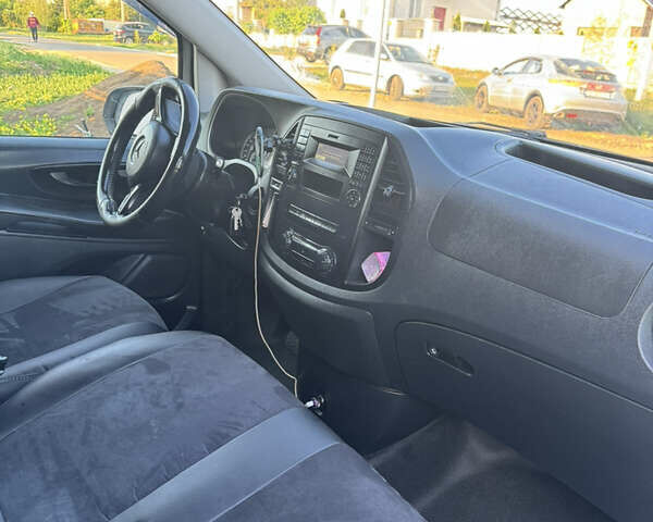 Мерседес Віто, об'ємом двигуна 2.1 л та пробігом 380 тис. км за 15000 $, фото 4 на Automoto.ua