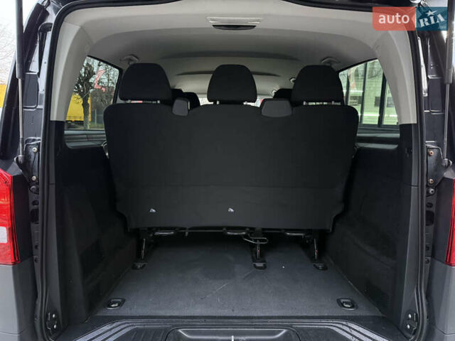 Мерседес Вито, объемом двигателя 2.14 л и пробегом 344 тыс. км за 24650 $, фото 18 на Automoto.ua