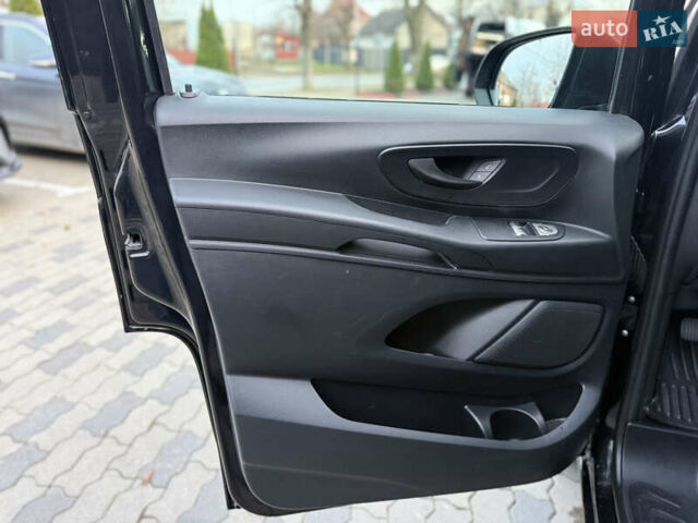 Мерседес Вито, объемом двигателя 2.14 л и пробегом 344 тыс. км за 24650 $, фото 14 на Automoto.ua