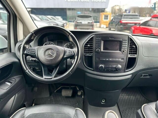Мерседес Віто, об'ємом двигуна 2.1 л та пробігом 207 тис. км за 18900 $, фото 8 на Automoto.ua