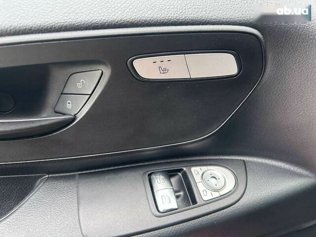 Мерседес Вито, объемом двигателя 2.1 л и пробегом 255 тыс. км за 25990 $, фото 14 на Automoto.ua