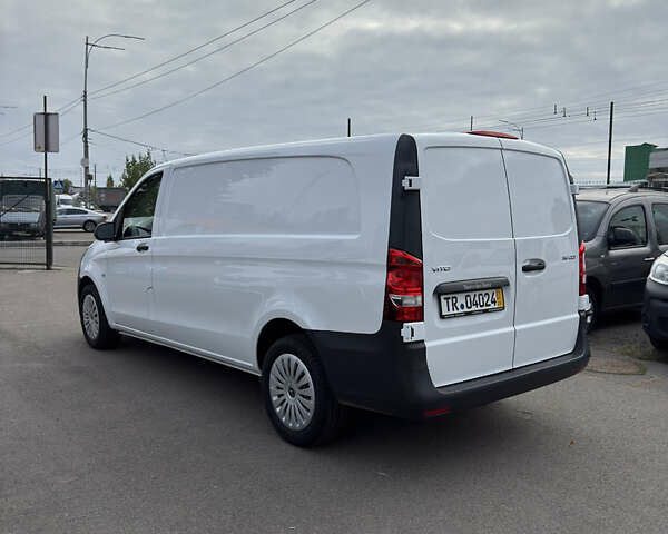 Мерседес Вито, объемом двигателя 2.14 л и пробегом 193 тыс. км за 24900 $, фото 5 на Automoto.ua