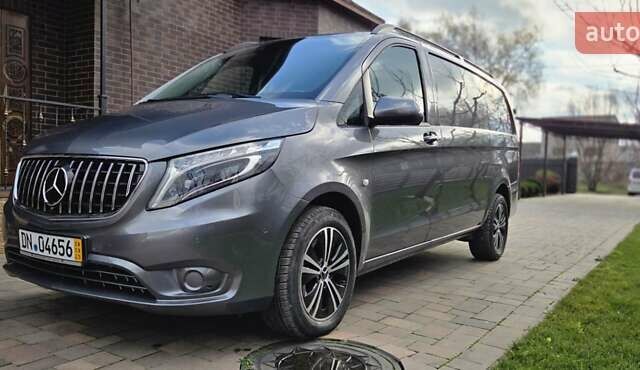 Мерседес Вито, объемом двигателя 1.95 л и пробегом 203 тыс. км за 25999 $, фото 8 на Automoto.ua