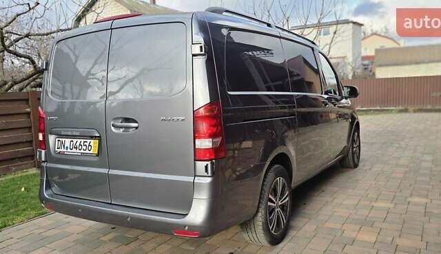 Мерседес Вито, объемом двигателя 1.95 л и пробегом 203 тыс. км за 25999 $, фото 13 на Automoto.ua
