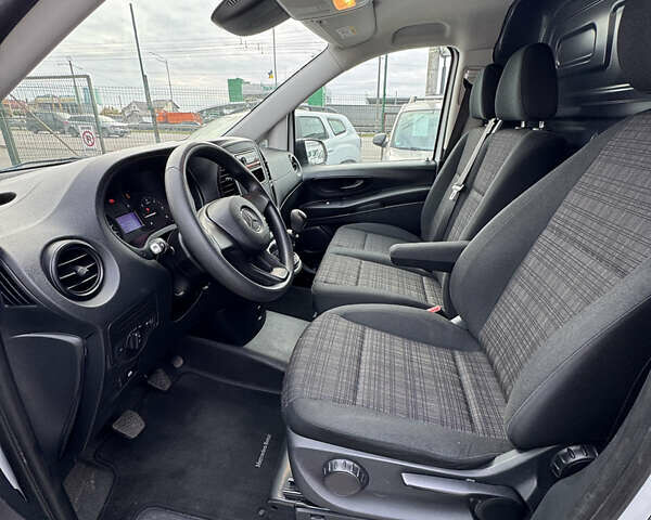 Мерседес Вито, объемом двигателя 2.14 л и пробегом 193 тыс. км за 24900 $, фото 13 на Automoto.ua