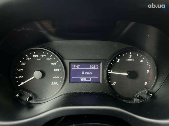 Мерседес Вито, объемом двигателя 1.8 л и пробегом 195 тыс. км за 20900 $, фото 18 на Automoto.ua