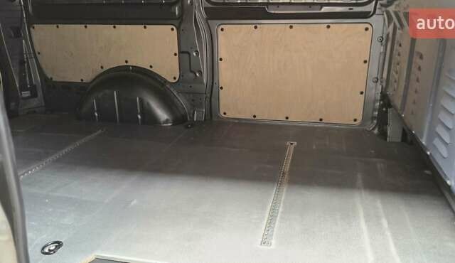 Мерседес Вито, объемом двигателя 1.95 л и пробегом 203 тыс. км за 25999 $, фото 23 на Automoto.ua